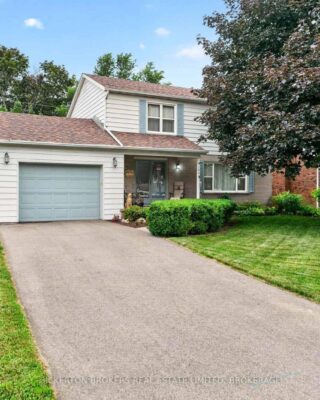 160 Elmwood Drive, Gananoque