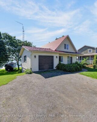 16169 Loyalist Parkway, Prince Edward County