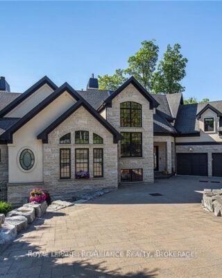 1618 St Lawrence Avenue, Kingston