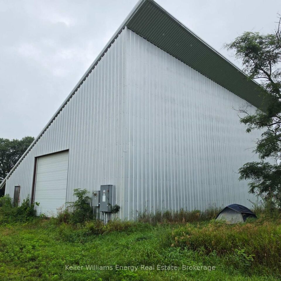 162 Fish Lake Road, Prince Edward County