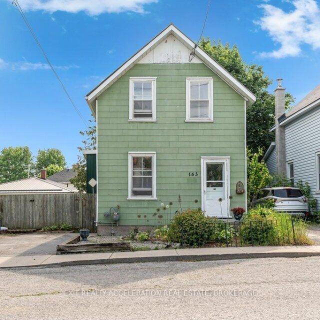163 Green Street, Deseronto