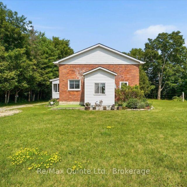 16492 Highway 62, Madoc