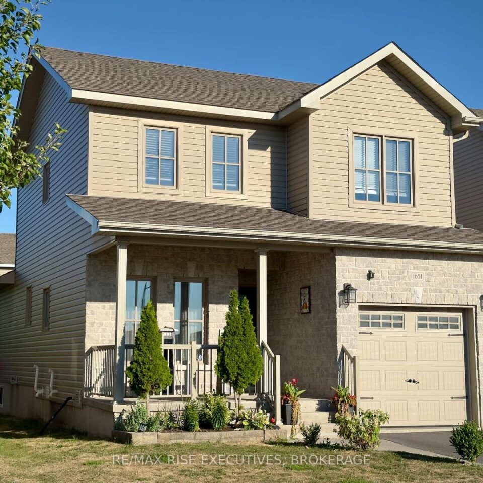 1651 Crimson Crescent, Kingston