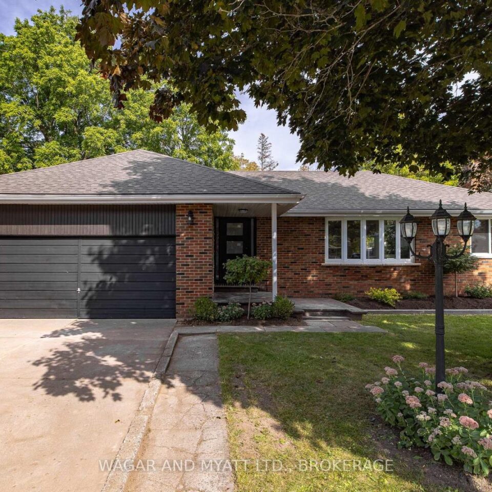 166 Green Street, Deseronto