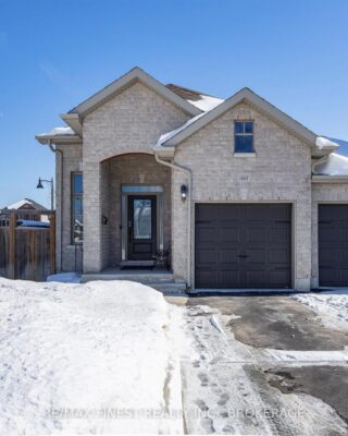 1667 Crimson Crescent, Kingston