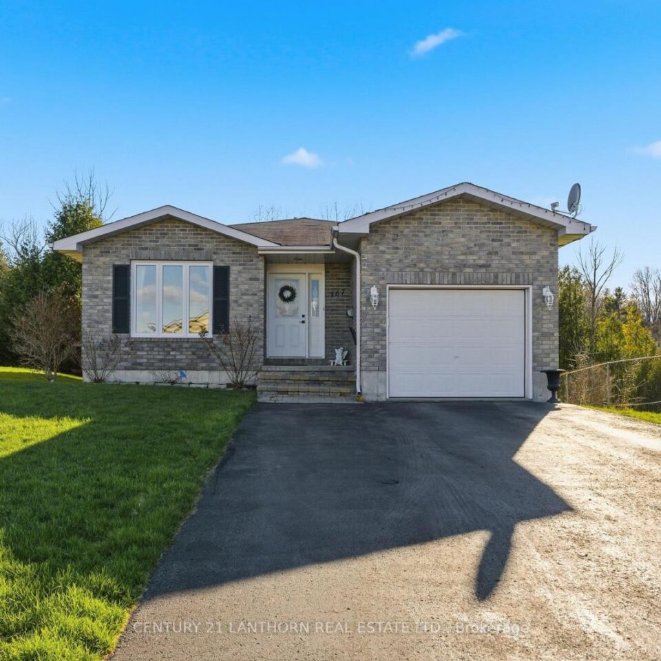 167 Nicholas Street, Quinte West