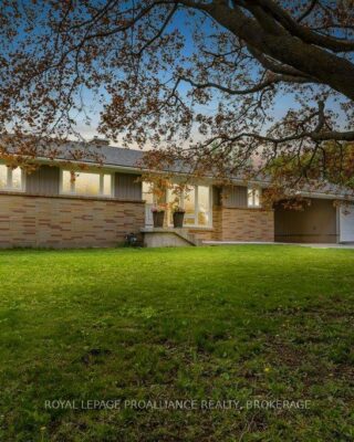 168 Avenue Road, Kingston