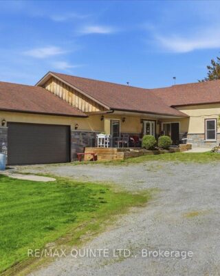 1686 County Road 13, Prince Edward County