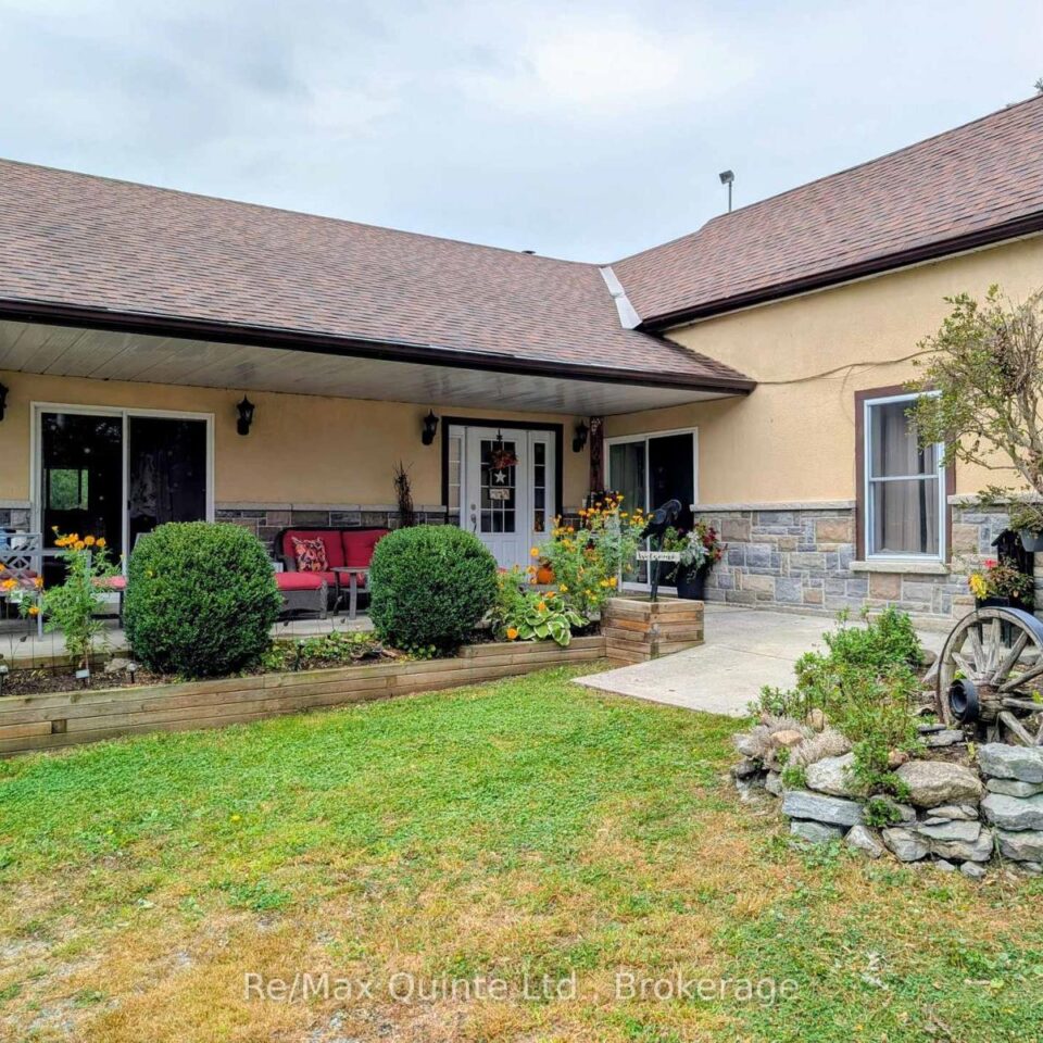 1686 County Road 13, Prince Edward County