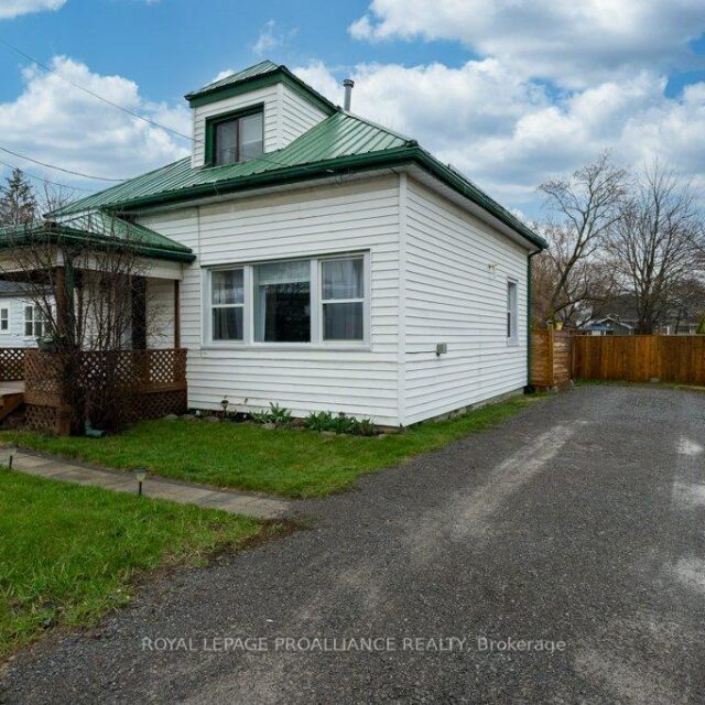 17 Meyers Street, Quinte West