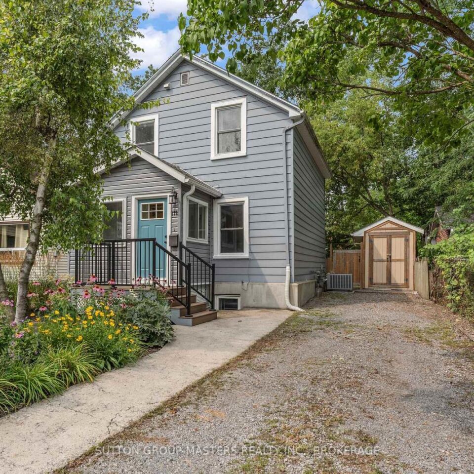 172 Toronto Street, Kingston