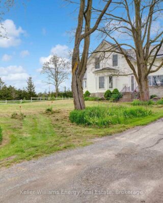 1727 County Rd 14 Road, Prince Edward County