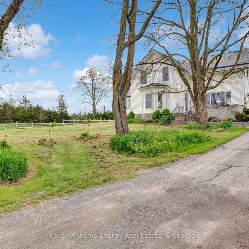 1727 County Rd 14 Road, Prince Edward County
