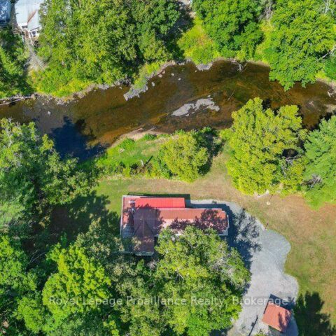 174 Cottage Lane, Tweed