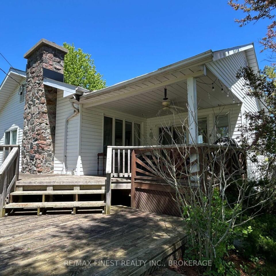 174 County Road 4, Loyalist (lennox And Addington – South)