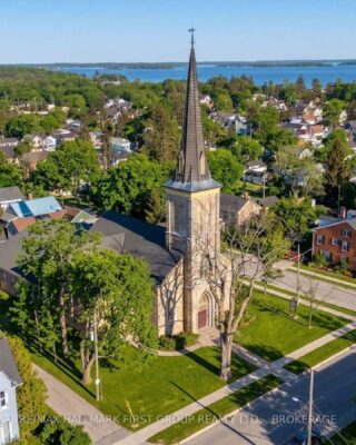 175 Stone Street S, Gananoque