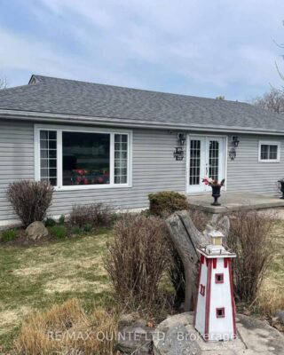 1752 County Road 3, Prince Edward County