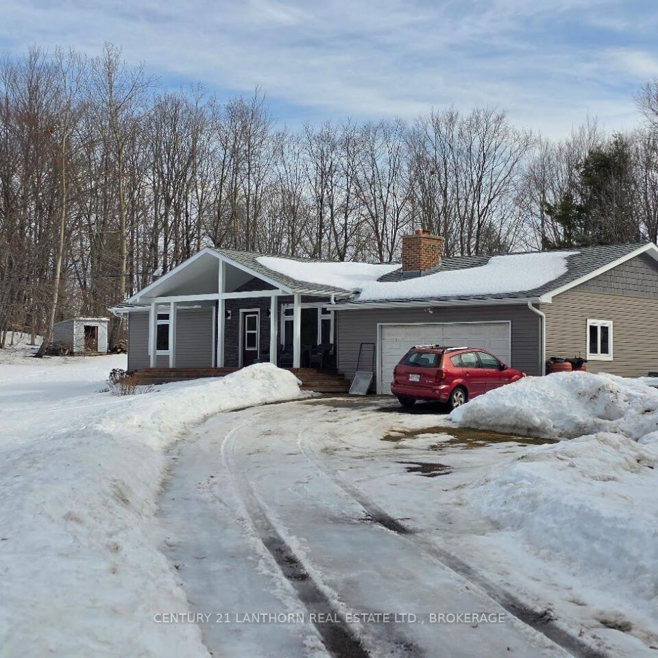 1773 County Road 15 Road, Stone Mills