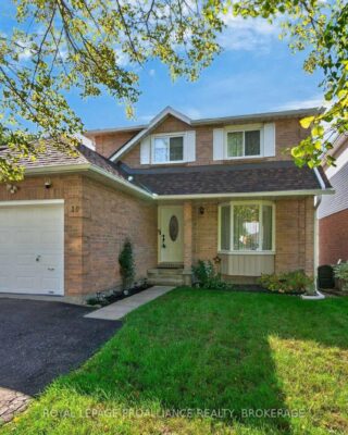 18 Richdale Court, Kingston