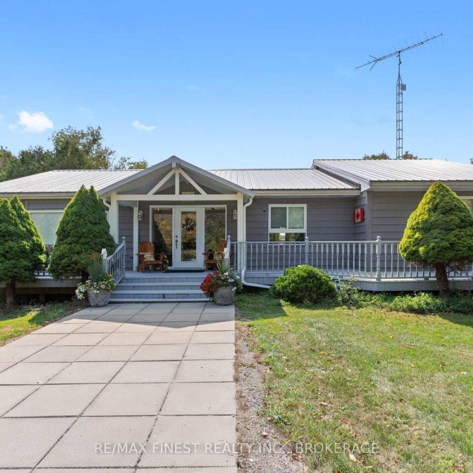 180 Napanee Road, Tweed