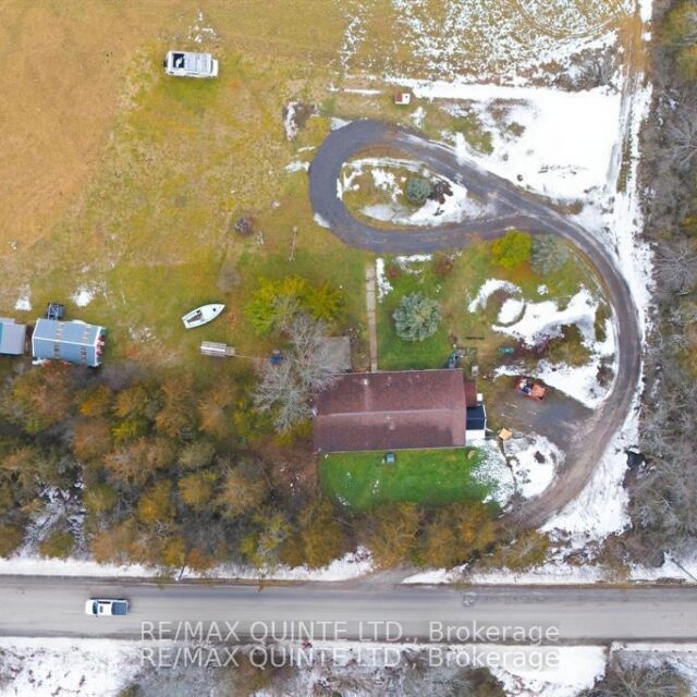 1809 Victoria Road, Prince Edward County