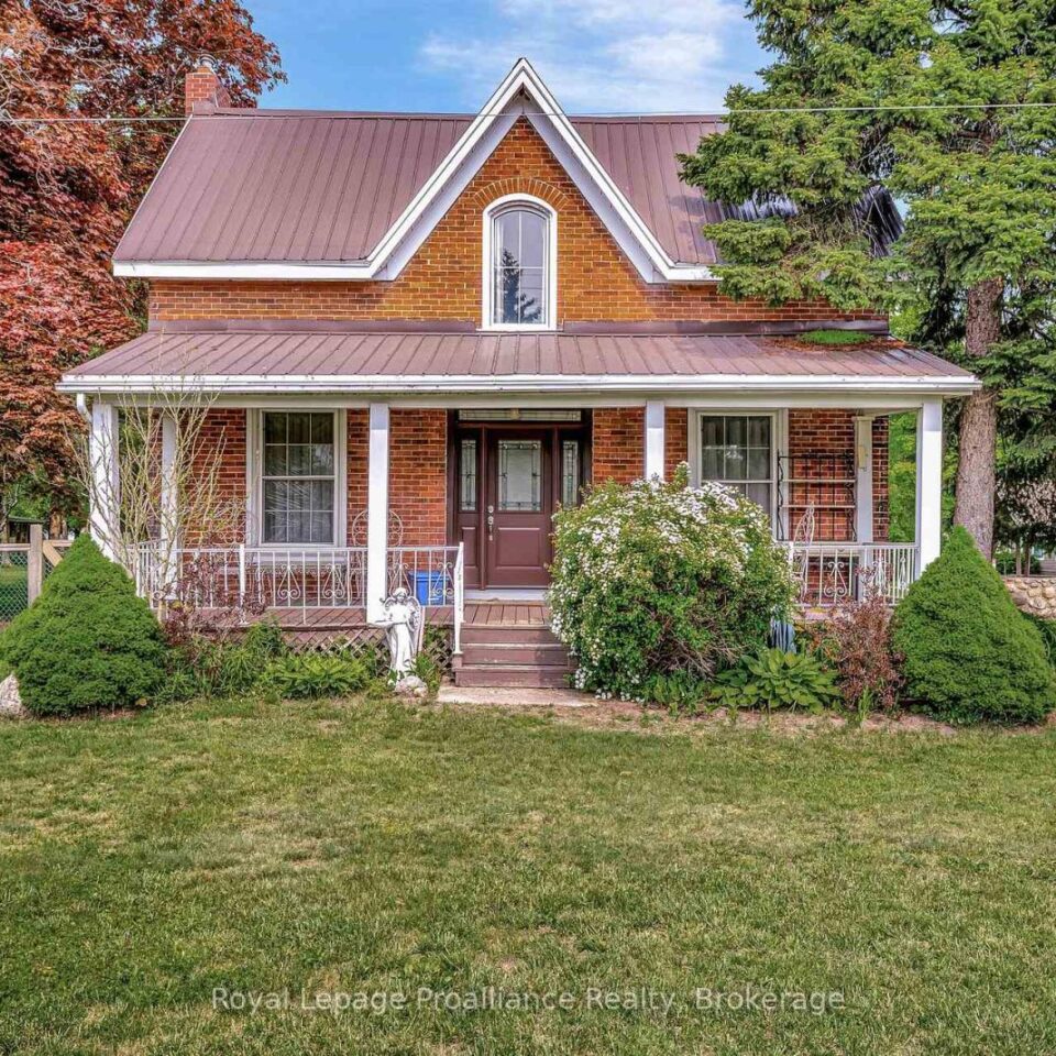 1818 County 12 Road, Prince Edward County