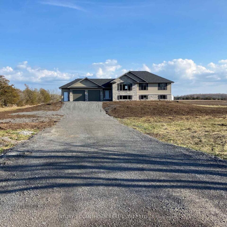 1848 County Road 7, Prince Edward County