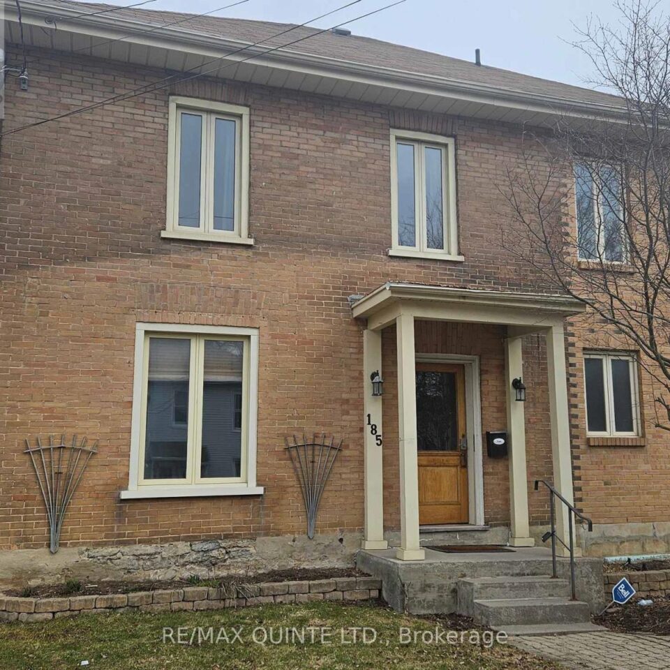 185 Foster Avenue, Belleville