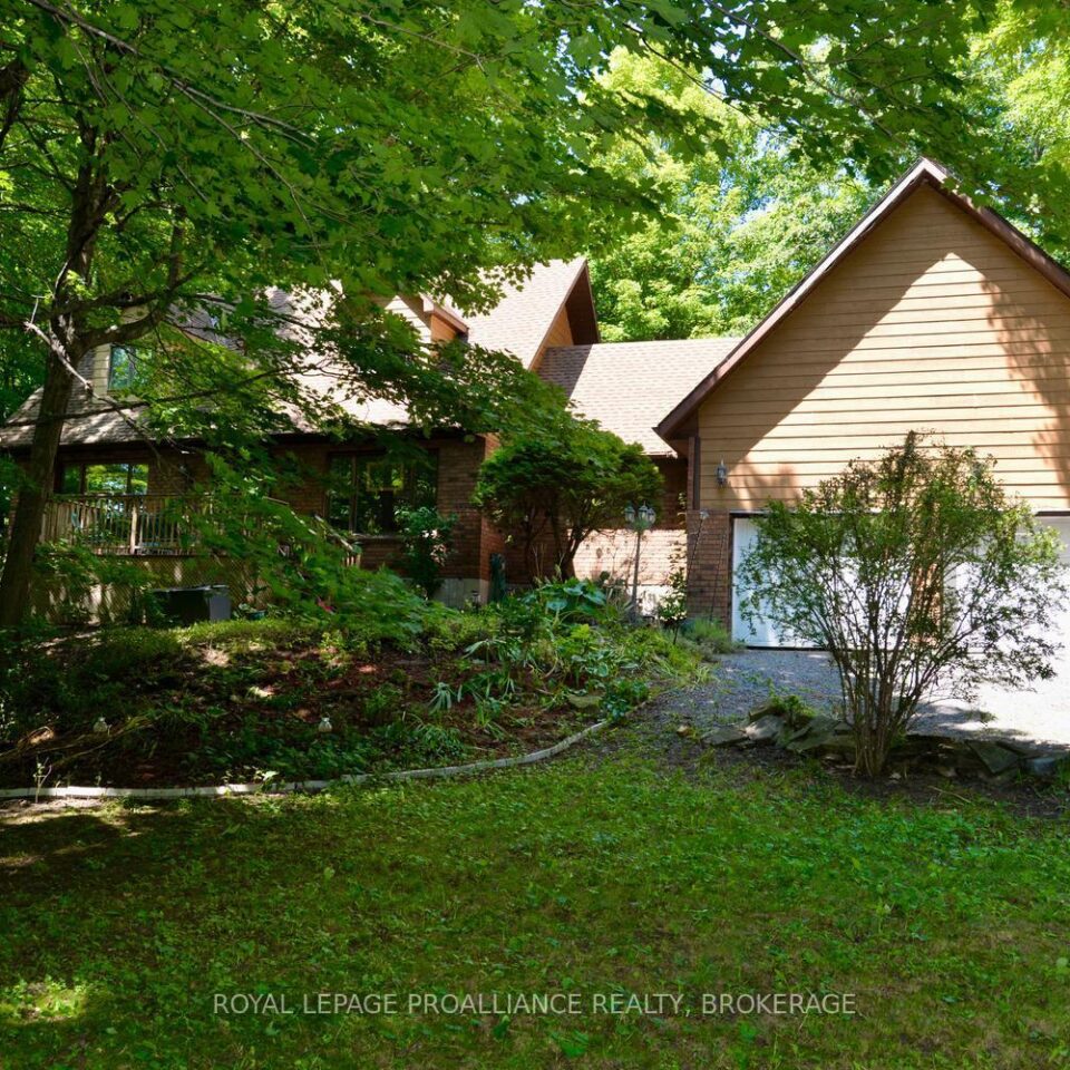 1852 Mac Alpine Road, Kingston