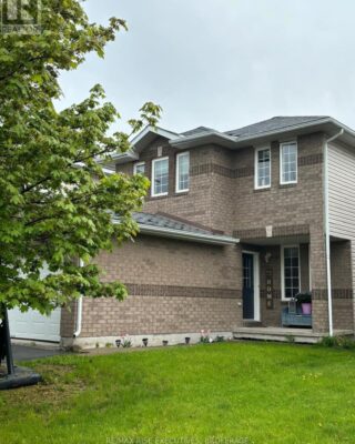 1872 Berrywood Crescent, Kingston