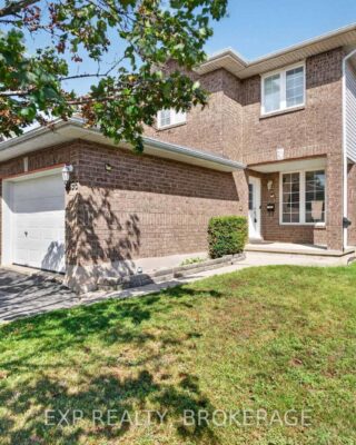 1896 Berrywood Crescent, Kingston
