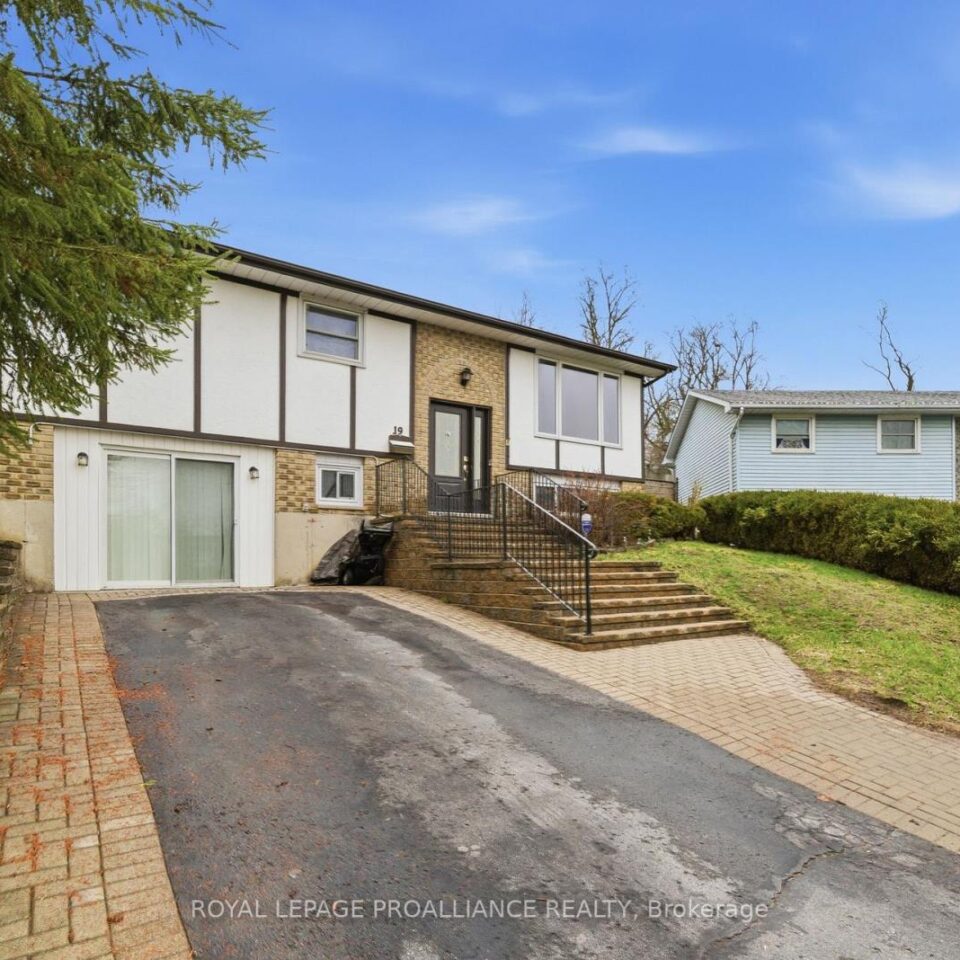 19 Allore Avenue, Quinte West