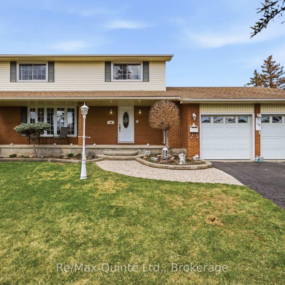 19 Country Club Drive, Quinte West