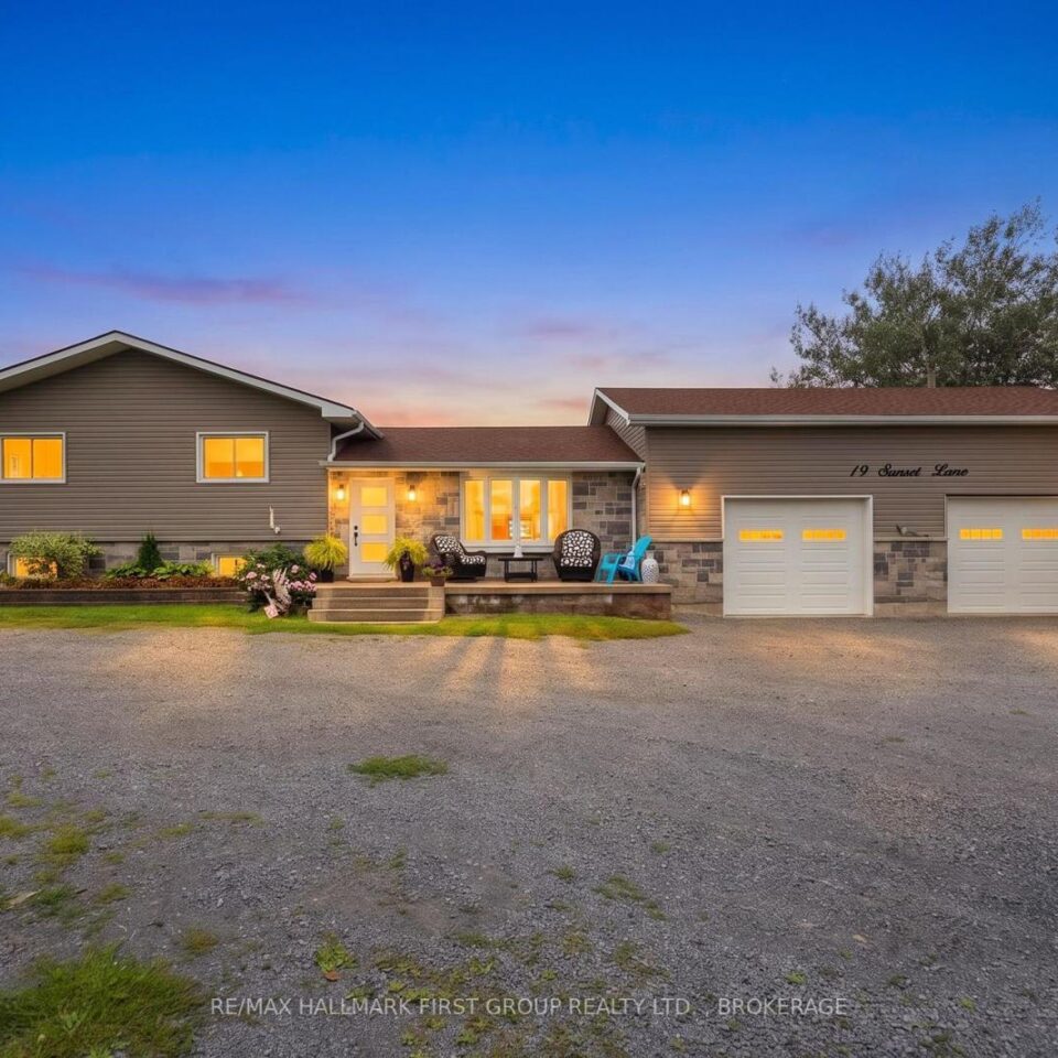 19 Sunset Lane, Kingston