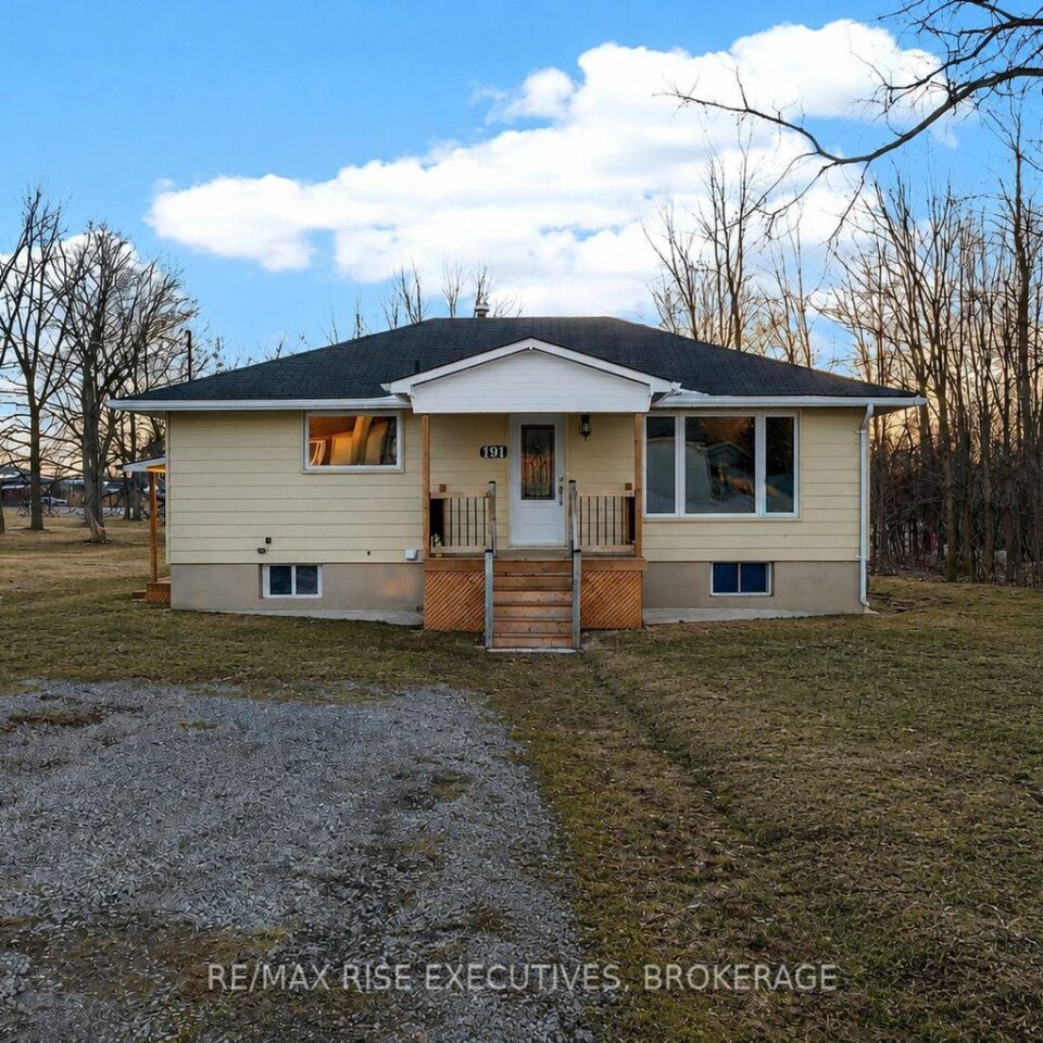 191 Brant Street, Deseronto