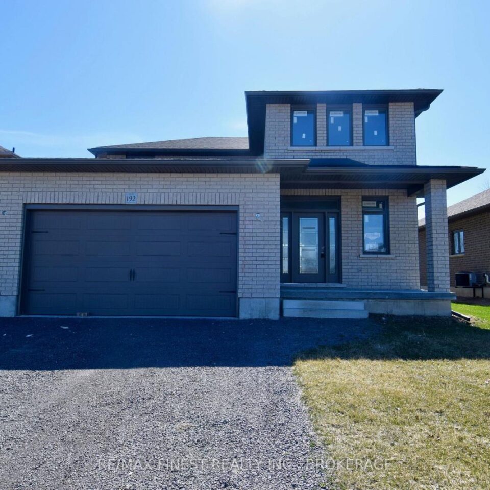 192 Cherrywood Parkway, Greater Napanee