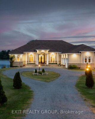 19281 Loyalist Parkway, Prince Edward County