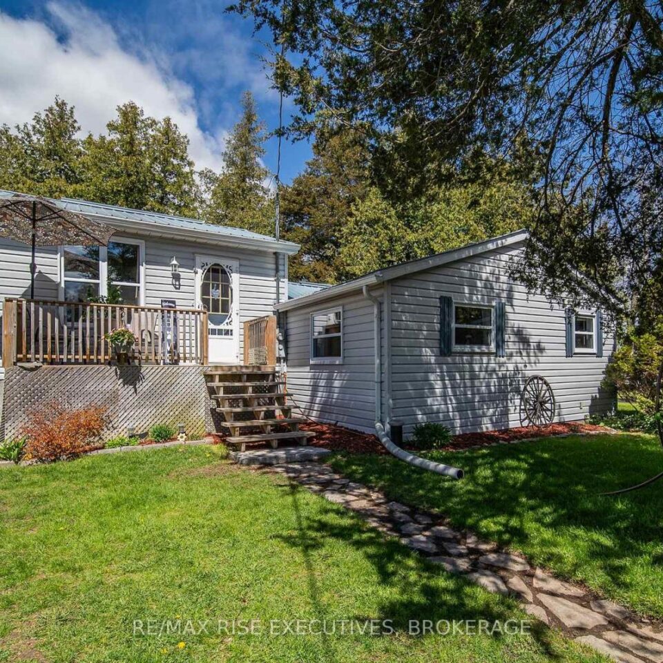 193 Red Cedar Point Road, Stone Mills