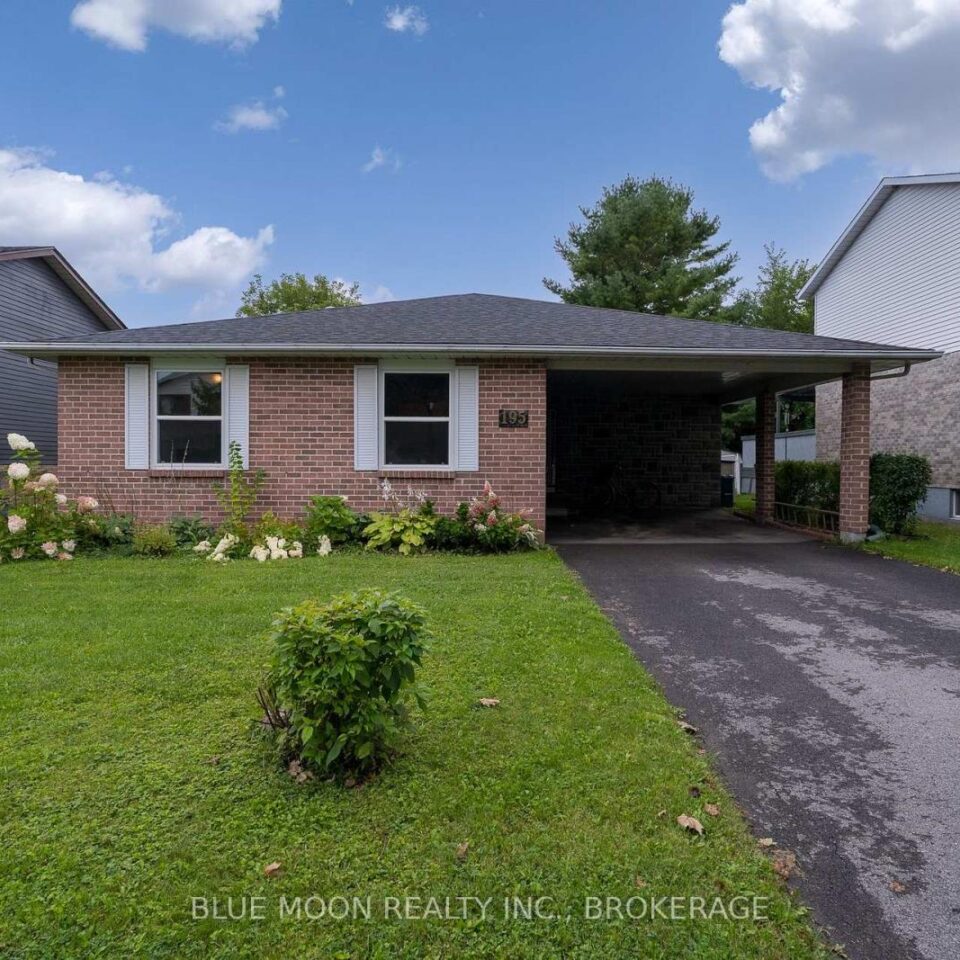 195 Splinter Court, Kingston