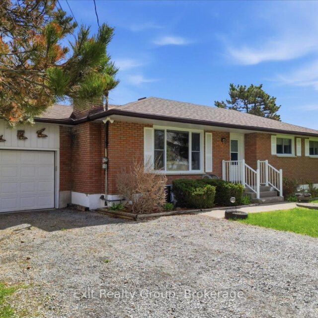 196 Elmwood Drive, Belleville