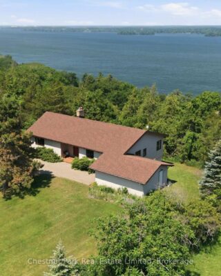 1979 County Road 7, Prince Edward County