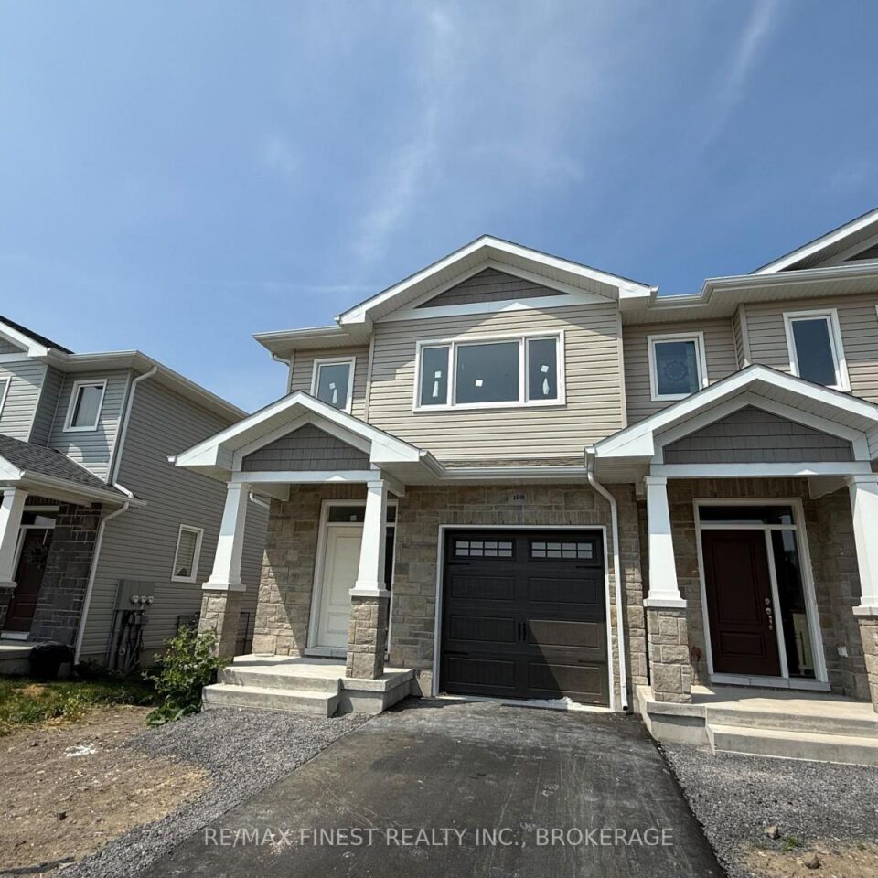 198 Heritage Park Drive, Greater Napanee