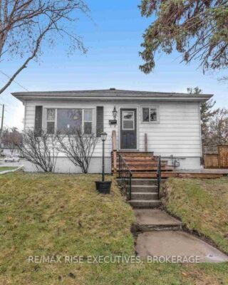 2 – 2 Howard Crescent, Kingston