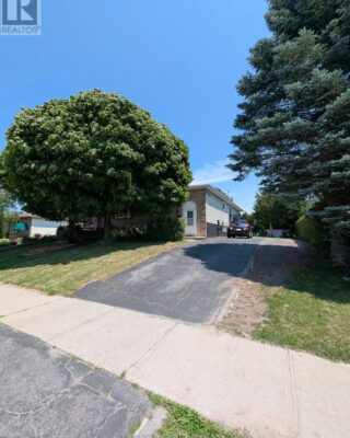 2 – 580 Gavin Court, Kingston