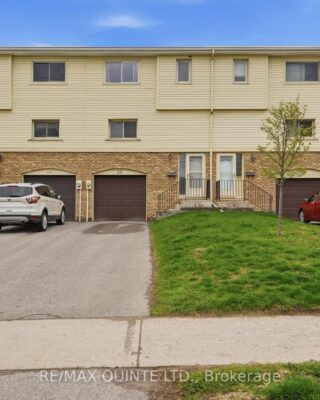 2 – 99 Dunnett Boulevard, Belleville