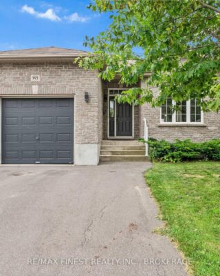 2 – 995 Swanfield Street, Kingston