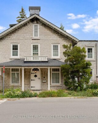 2 Alwington Avenue, Kingston