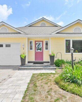 2 Heritage Drive, Prince Edward County