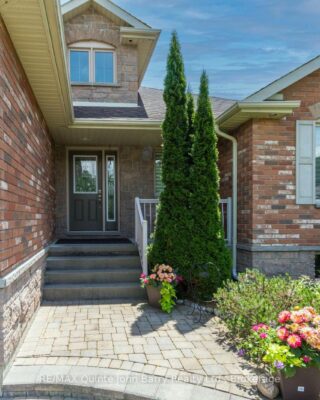 2 Pine Marsh Lane, Quinte West