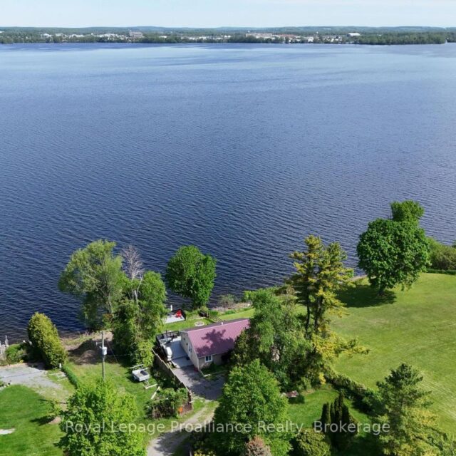 20 Bonter’s Lane, Prince Edward County